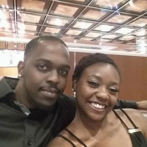 Meet your Posher, Elise